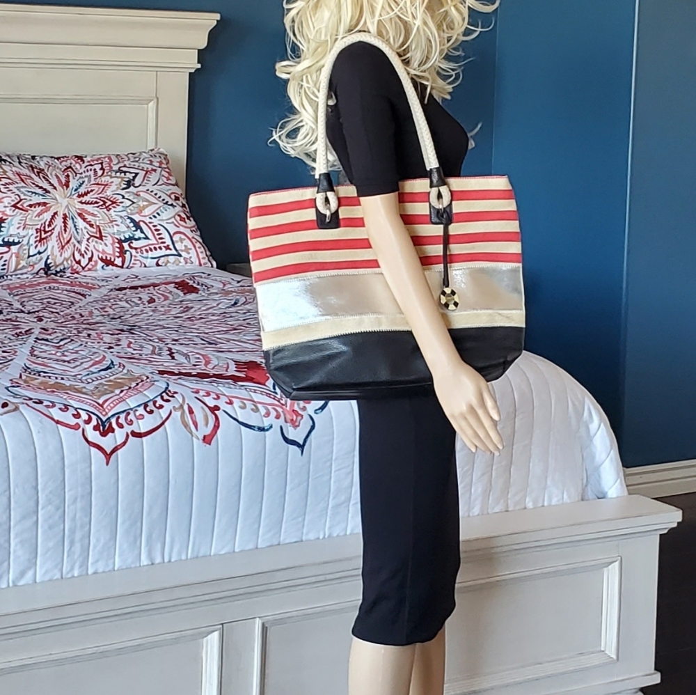 Nine West Shoulder/Beach Bag View 2